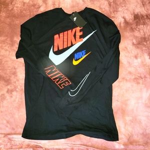 Black Nike long sleeve graphic print t shirt